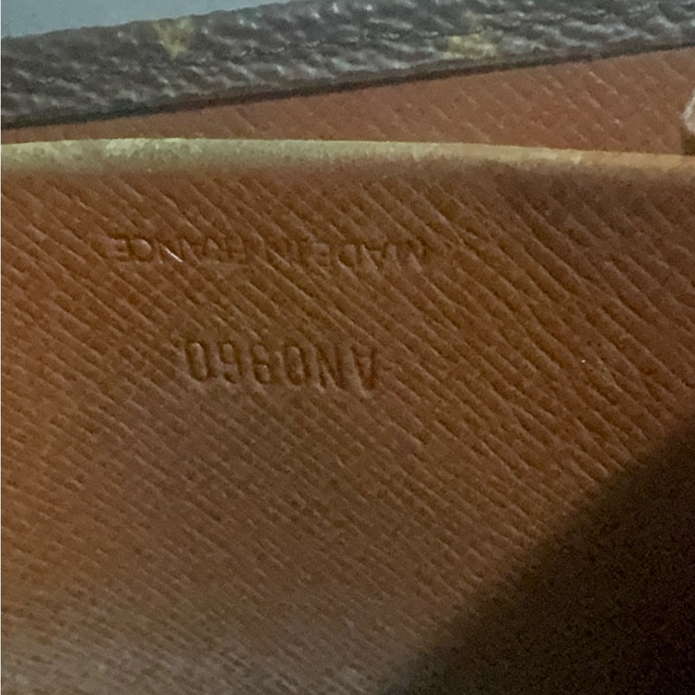 Louis Vuitton Brown Monogram Elise Compact Wallet - GUC - Picture 10 of 12